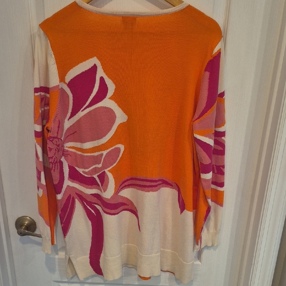Chico's Vibrant Floral Orange and Pink Long Sleeve Lightweight Sweater - Picture 8 of 8
